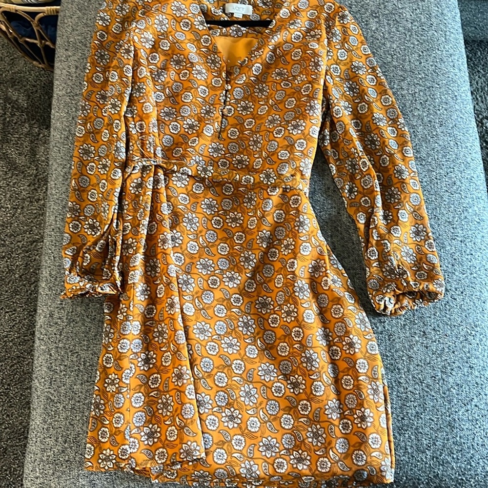 Knee length dress